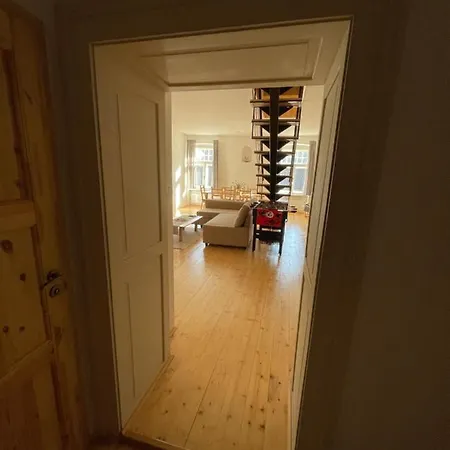 Stiavnica Apartamento *