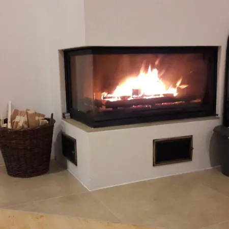 Stiavnica Apartamento *